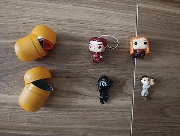 Satilir (Kinder Harry potter) Ginny -5 AZN, (Stranger things) Max — 1