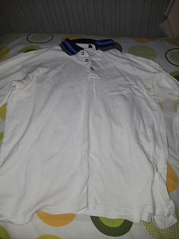 yun koftalar: Ag mekteb koftasi. Xxl razmer. Elaqe: 050 671 75 66 — 1