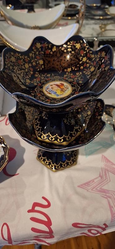 kul qabı: İki mərtəbəli dekorativ meyvə/şirniyyat qabı - Material — 1