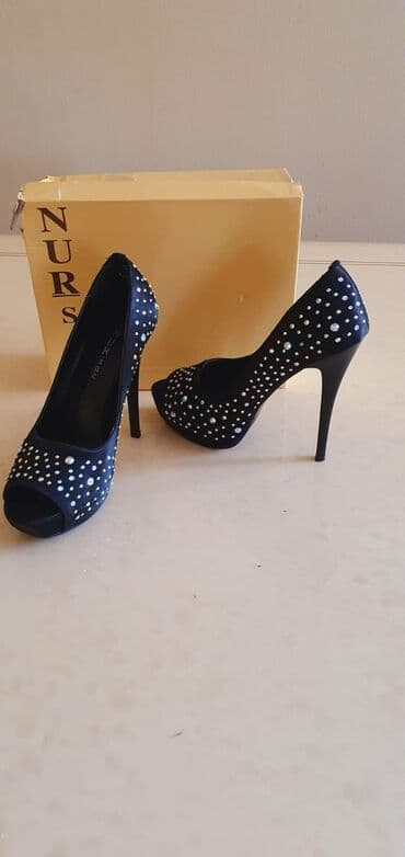 женские шлепанцы на каблуке: Туфли, Размер: 38.5, Б/у — 1