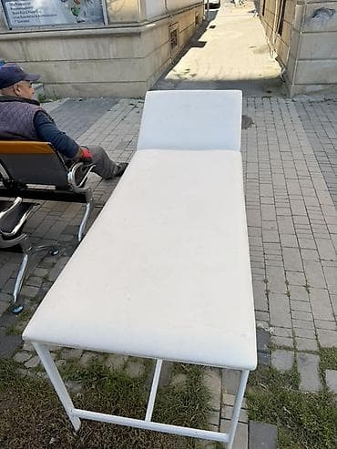 İşlənmiş, Masaj kuşetkası, Qatlanmayan, rəng - Ağ