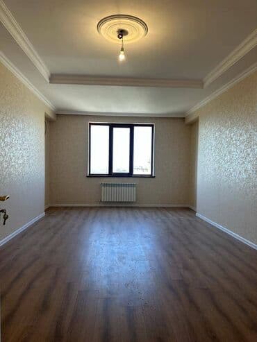 ilkin ödənişi 10000 olan evlər: 3 otaqlı, Yeni tikili, 134 kv. m — 3