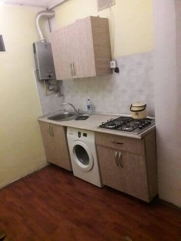 sumqayit bina evi: Binəqədi rayonu,9 cu mikrorayonda,pajarninin yanında,2 otaqlı, orta — 8