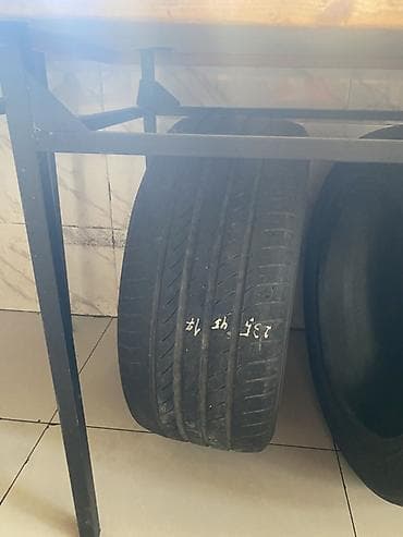 авто фольксваген: Məhsul: Avtomobil şinləri (2 ədəd) - Ölçü: 235/45 R17 (şin üzərində — 1