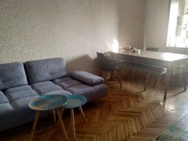 4 mikrorayonda satilan menziller: Bakı, 3 otaqlı, Köhnə tikili, m. Neftçilər, 60 kv. m — 1