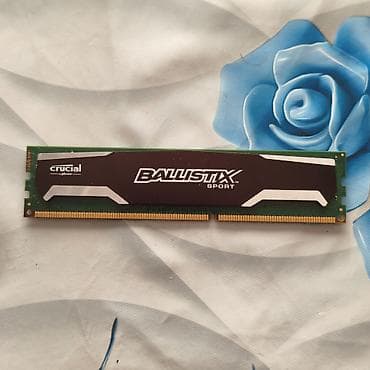 Kompüter ehtiyyat hissələri: Operativ yaddaş (RAM) Crucial, 8 GB, 1600 Mhz, DDR3, PC üçün, İşlənmiş — 2