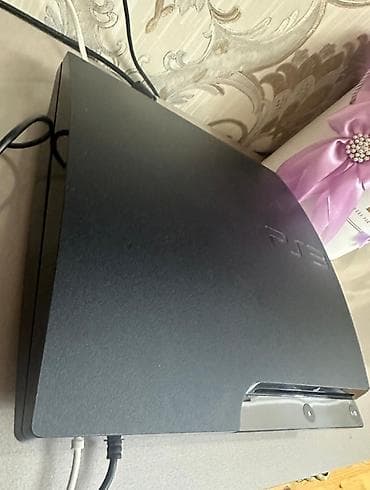 pes 5 ikinci el: Sony PlayStation 3 (PS3) Slim oyun konsolu.İcərisində 20dən çox oyun — 2