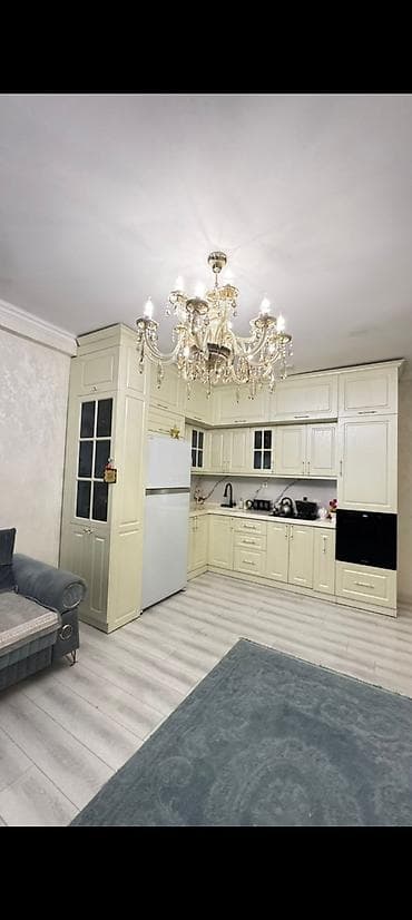 stul satilir: Satılır: Xırdalan AAF parkda 7 mərtəbənin 2_ci mərtəbəsi, umumi sahesi — 4