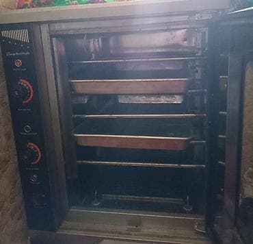 İşlənmiş, lakin yaxşı vəziyyətdə olan peç. Çörək, bulka və digər un