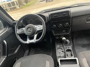 nivə: LADA Niva (qısa kuzov), qara rəng, 3 qapı, tam ötürücülü off-road SUV — 9