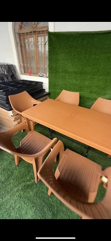 Dördbucaq masa, 6 stul, Açılan, Stullar ilə, Plastik