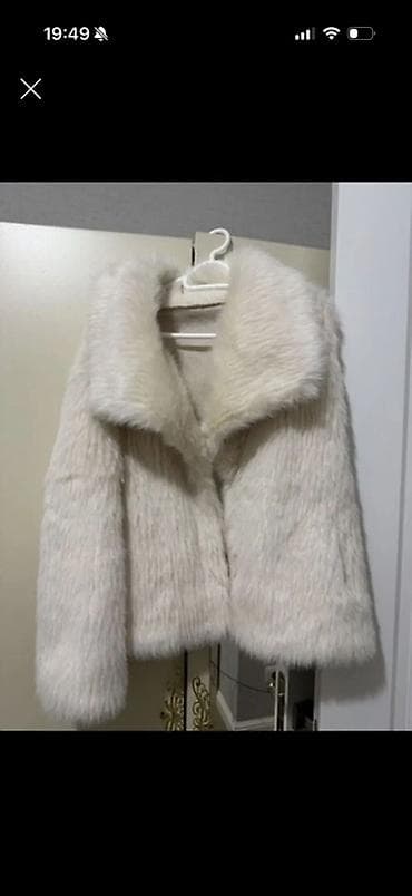 qara cins pencekler: Ağ süni kürk palto - Rəng: süd ağ/ivory - Model: qısa (cropped) — 1