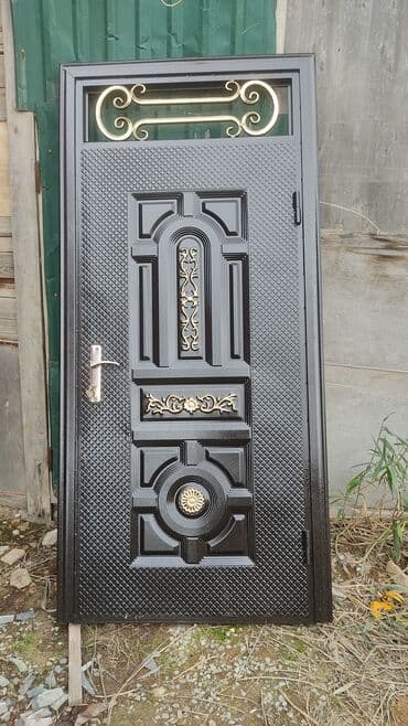 söküntü dəmir: Qapı.Darvazalar. məhhəcərlər resotkalar. hər növ seyf qapilarin topdan — 10