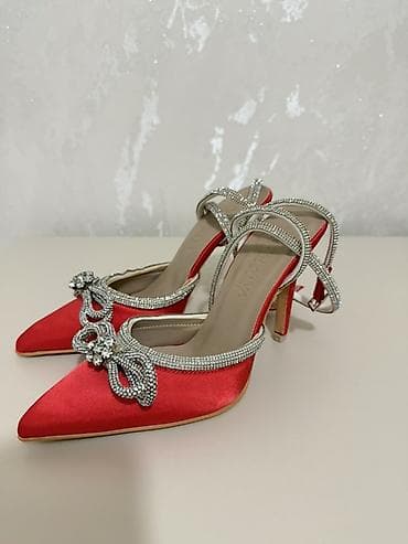 Ölçü: 37, rəng - Qırmızı, Yeni