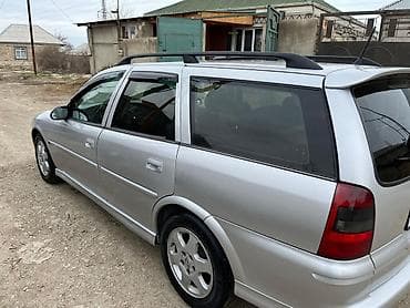 prius 30 kuza: Opel Vectra: 1.8 l | 1999 il Universal — 4