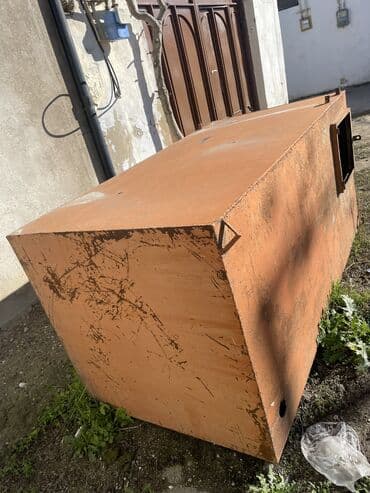 бочка пластиковая 200 литров: Metal yanacaq/su çəni - Material: qalınmetallı, qaynaqla yığılmış — 3