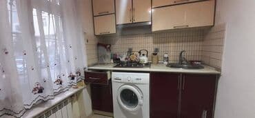 bakıda 1 otaqlı ucuz kirayə evlər: Yasamalda 5 mertebeli binanın 1-ci mərtəbəsində yerləşən ümumi sahəsi — 3