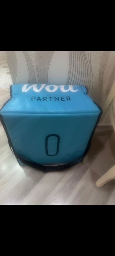 Sürücü-kuryer tələb olunur, Gündəlik ödəniş