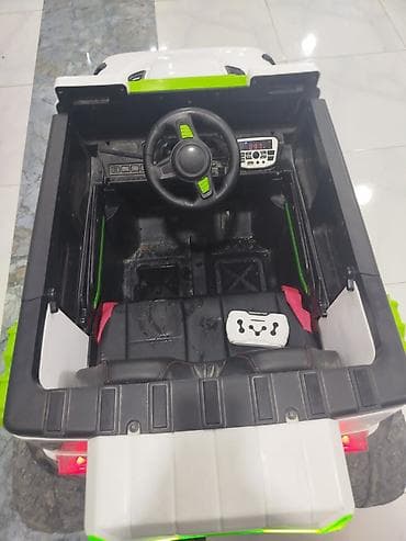 Uşaq üçün elektrikli off-road cip maşını - Korpusu: ağ-qara-yaşıl — 2