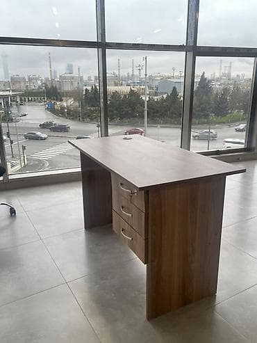 Resepşn, Dördbucaq masa lalafo.az -da Resepşn, Dördbucaq masa