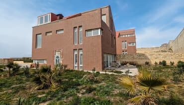 heyet evlerinde bulaq: Şıxov 7 otaqlı, 400 kv. m, Kredit var, Yeni təmirli — 1