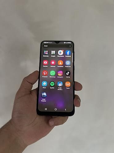 ayfon15 pro: Samsung Galaxy A20, 32 GB, rəng - Qara — 7