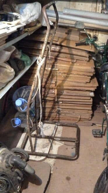 Məhsul: Metal yük daşıma arabası (əl arabası) Təsvir: - Tam metal