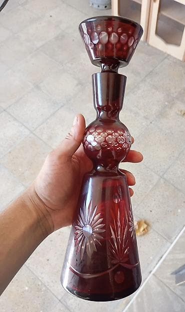 dekorativ qab: Rəng - Qırmızı, Şüşə — 1