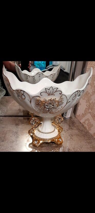 vaza qab: Vaza dəsti, Farfor — 3