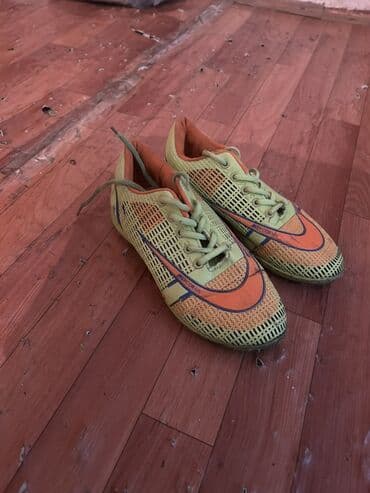 İdman qidaları: Butslar Ölçü: 40, İşlənmiş — 3