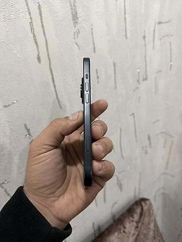 iphone 6 kabrolari: IPhone 15, 128 GB, Qara — 8