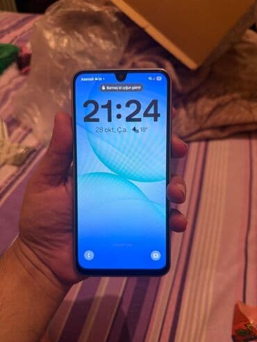 telefon divar kağızları 2022: Samsung Galaxy S22 — 4