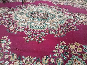 xalca uzlukləri: Qırmızı əsaslı klassik naxışlı xalça - Üslub: Şərq motivli, medalyon — 1