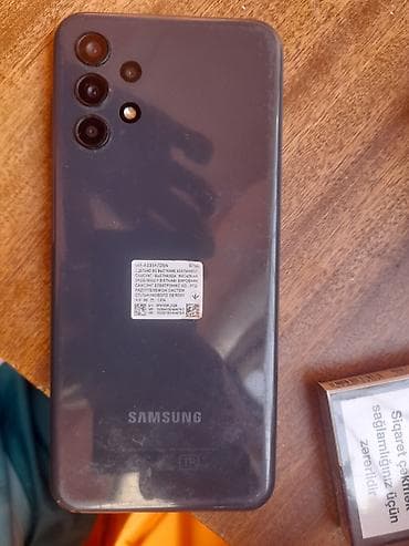 samsung a96: Samsung Galaxy A13, 64 GB, rəng - Qara — 2