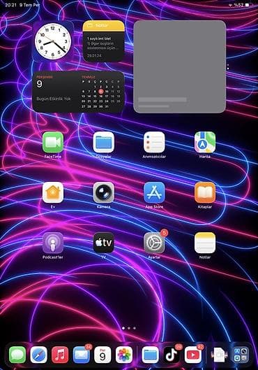 Apple iPad: Tecili satilir her seyi ela vezyetdedi ciddi fikri olan elaqe saxlasin — 1