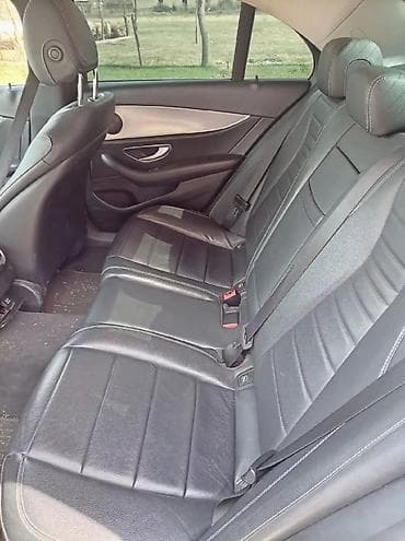 mercedes 190 satisi: Mercedes-Benz E-Class: 2 l | 2017 il Sedan — 10