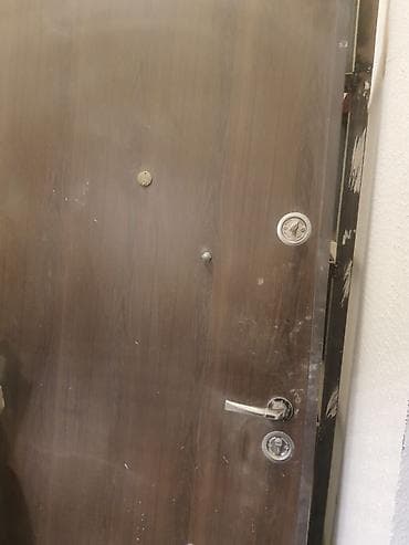 Salam qapı Sumqayıtdadi karvanda az işlənib usdu sadece evde usda