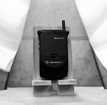 motorola g13: Motorola rəng - Qara, Düyməli — 1