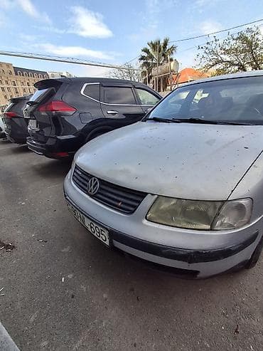 Nəqliyyat: Volkswagen Passat: 1.8 l | 1999 il Sedan — 10