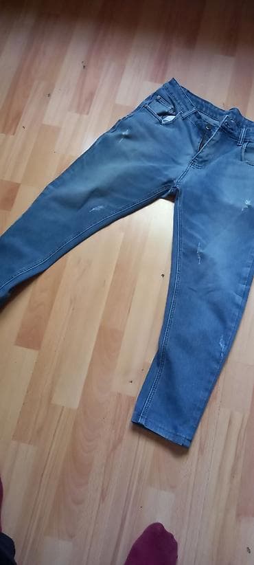 Kişi cins şalvarı razmer 31 - Rəng: klassik mavi denim - Kəsim