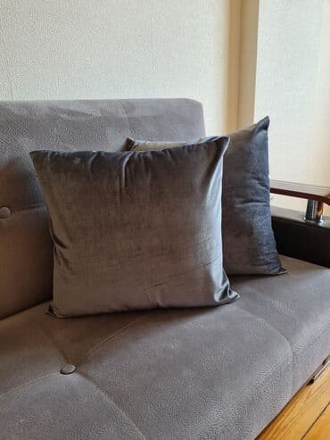 Yeni rəng - Boz Vilyur Balış üzü, Ünvandan götürmə