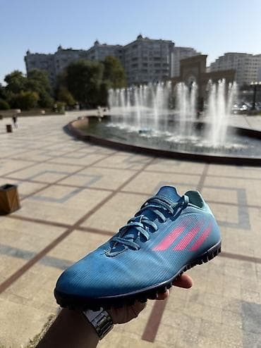 butsular: Butslar Adidas, Ölçü: 41, Yeni — 9