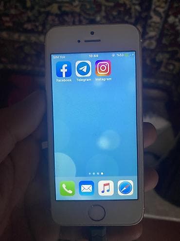 apple mac mini: IPhone 5s, 32 GB, Qızılı — 5