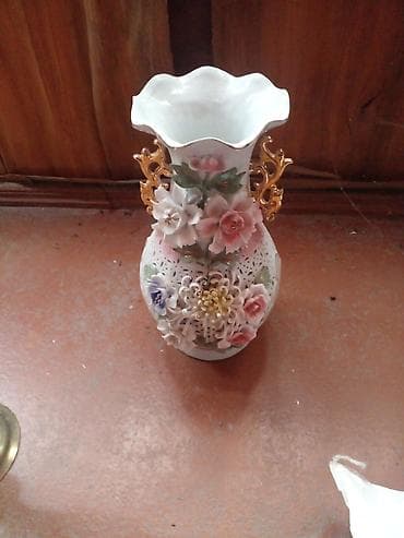 ağ sumka: Antik dekor kolleksiyası - Porselen vaza: Ağız hissəsi dalğalı — 1