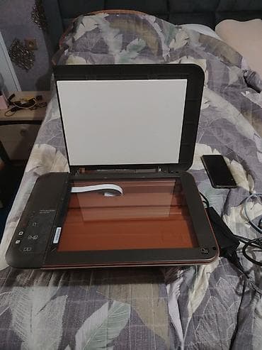HP 3 u birində. Kateicləri üstündə. 3 ü birində ksereks, printer