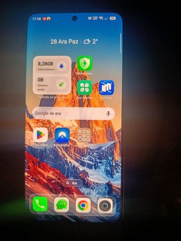 Apple iPhone: Realme GT 7 Pro, rəng - Gümüşü, Sensor — 1