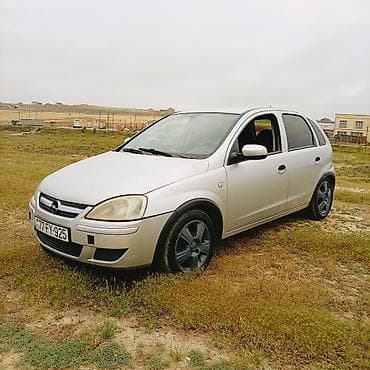 Opel Corsa C, 5 qapılı hetçbek, gümüşü rəng. - Sürətli və qənaətcil — 2