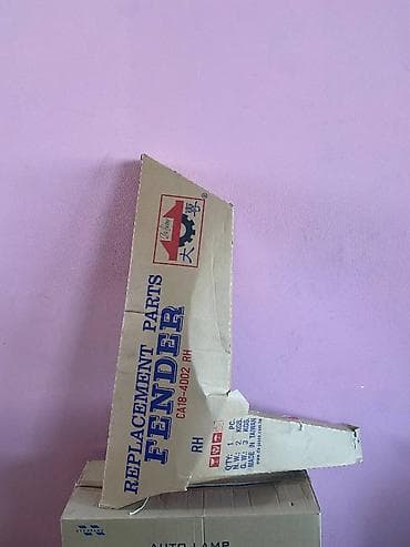 Toyota Camry 2018 qanad . Toyota Camry 2019 qabaq sag ( sağ ) sol