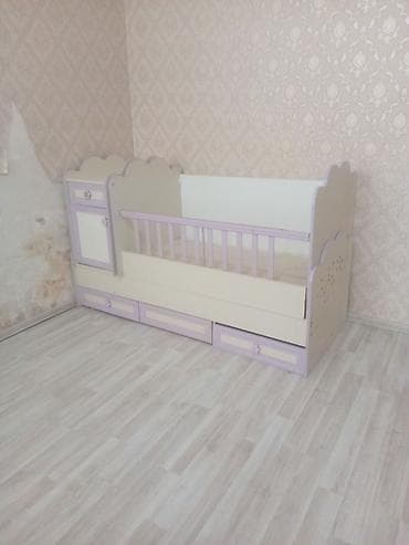 Колыбели: Uşaq çarpayısı və komod-birleşik beşik sistemi - Rəng: krem və — 2