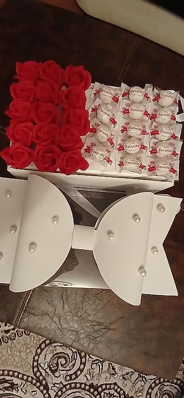 hediyye qutuları: Hədiyyə qutusu, rəng - Ağ, Ünvandan götürmə, Ödənişli çatdırılma — 2